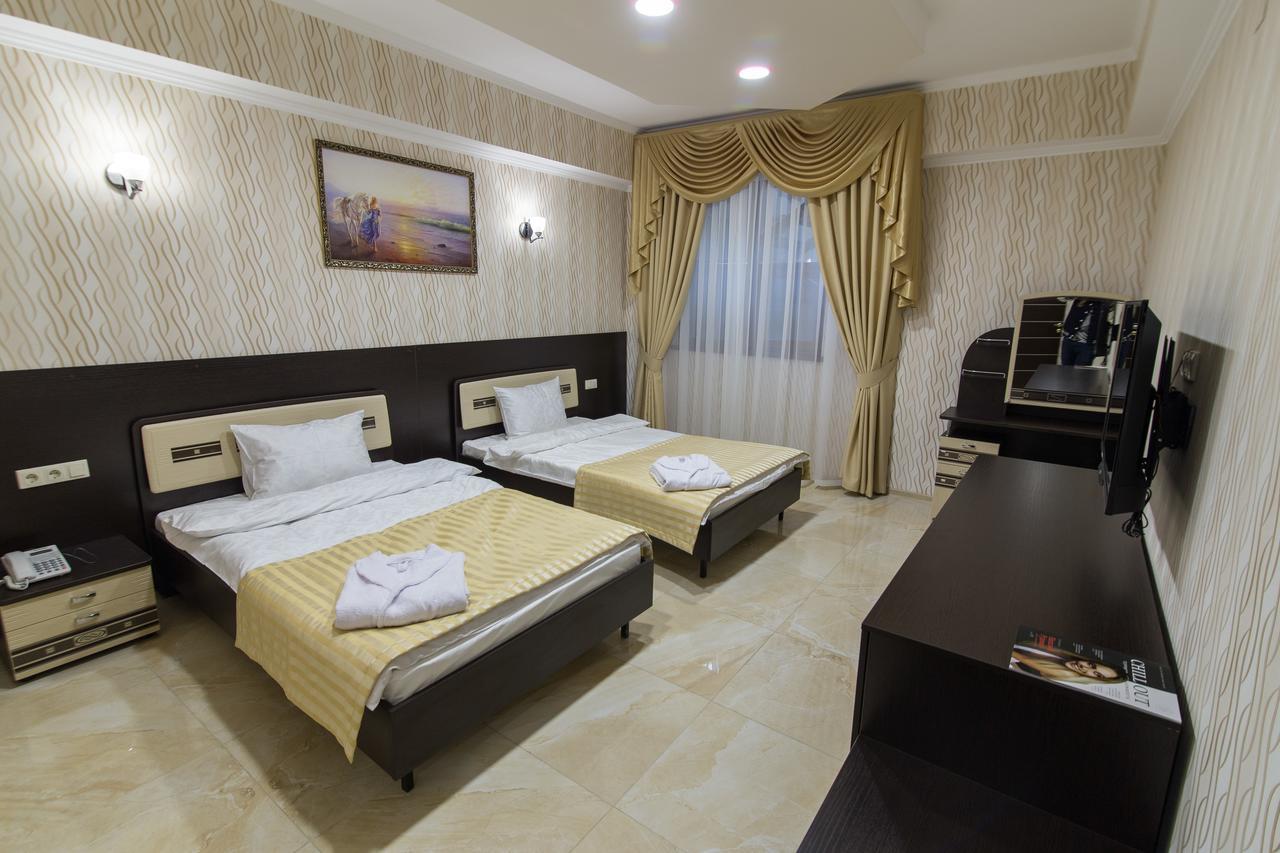 Imperia Boutique Hotel Sochi Bagian luar foto