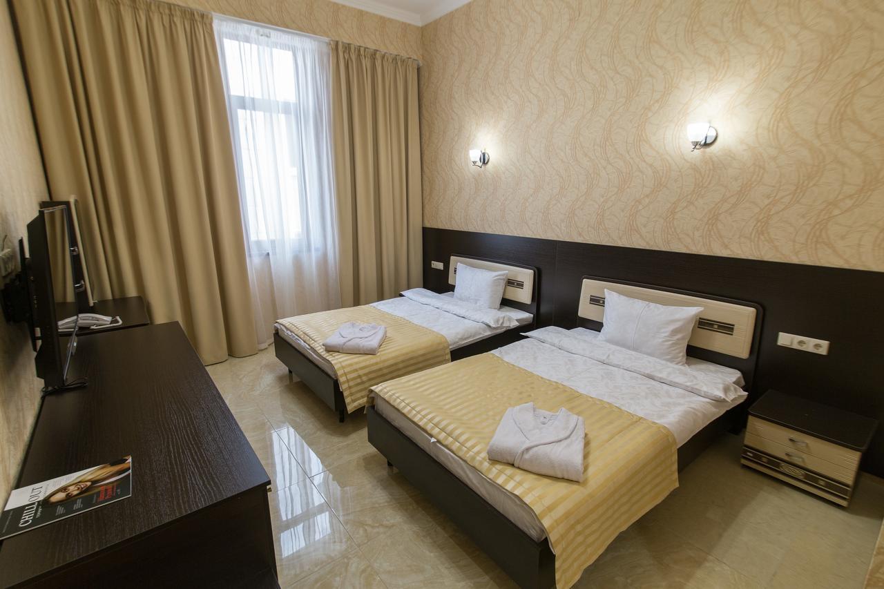 Imperia Boutique Hotel Sochi Bagian luar foto